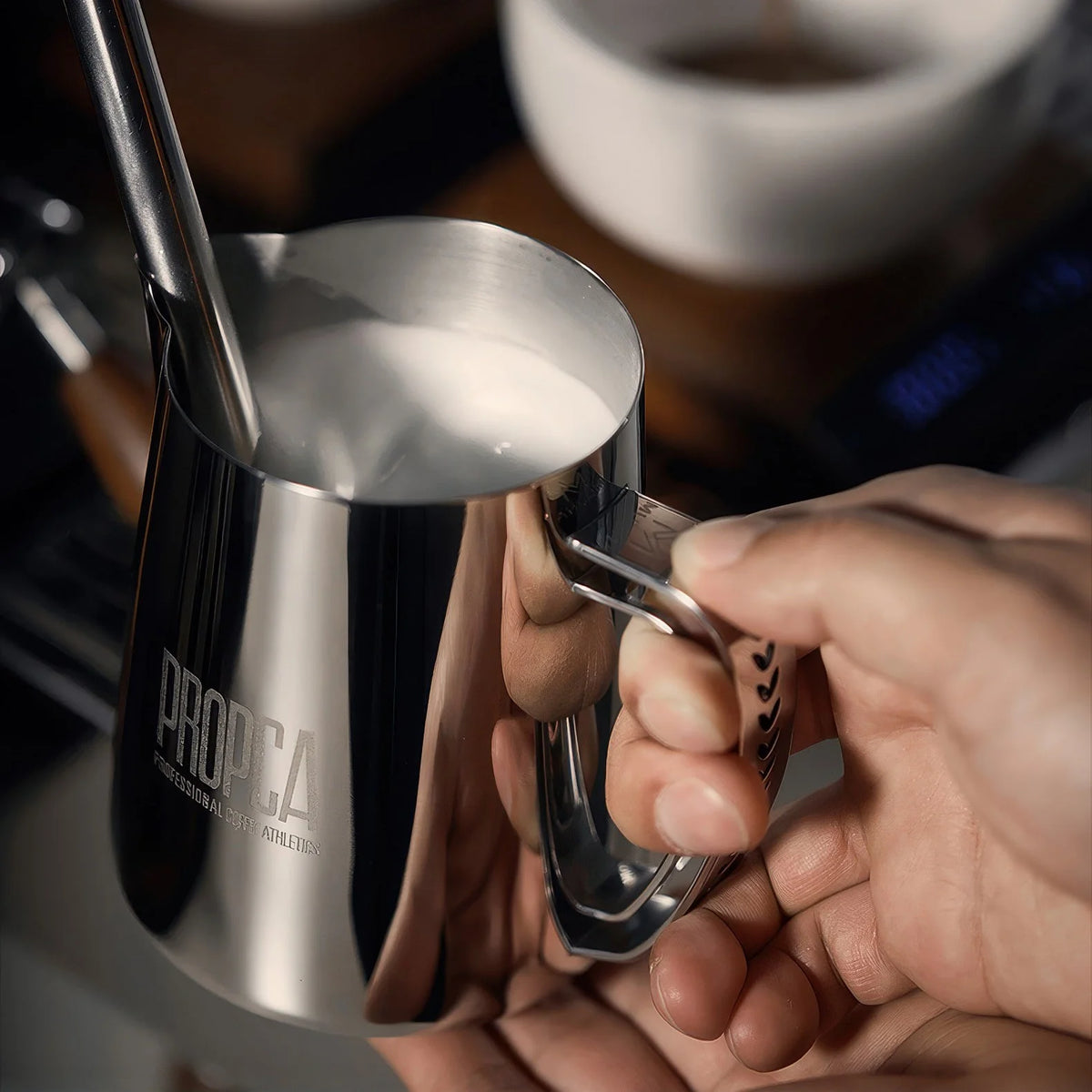 Double Wing Latte Art Pitcher Professional Milk Frothing Cup