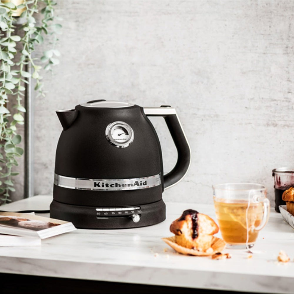 KitchenAid Artisan Kettle 1.5L - Cast Iron Black