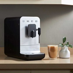 Smeg Espresso Coffee MachineW/SteamAutomatic Black Matt