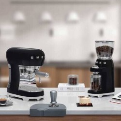 Smeg Manual Espresso Coffee Machine Black