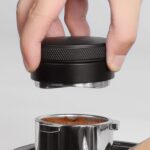 Distributor