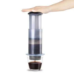 High-Quality Manual Coffee Press – Portable Pressure Brewer (AeroPress-Style)